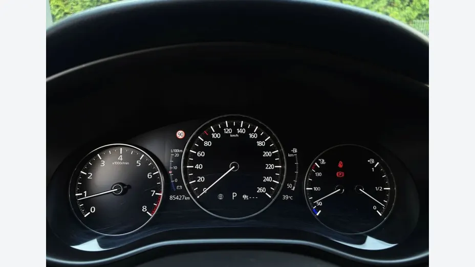 MAZDA CX-30 -