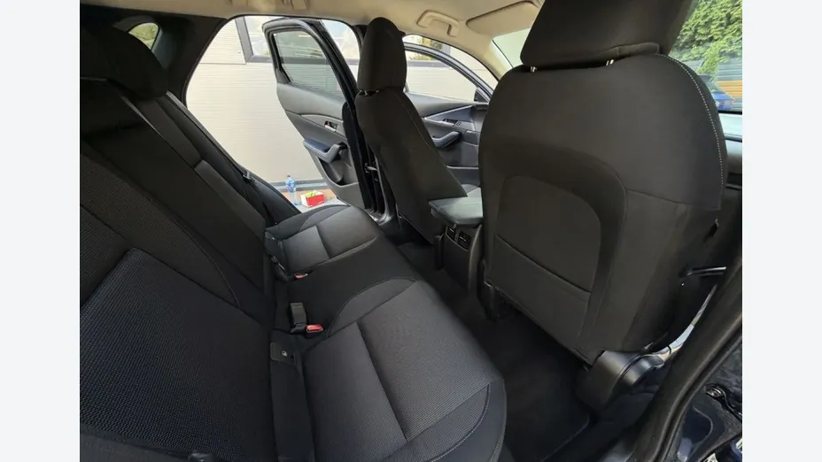 MAZDA CX-30 -