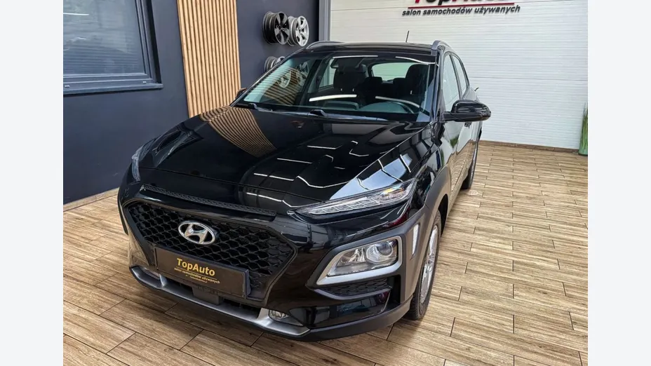 HYUNDAI Kona -