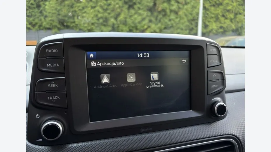 HYUNDAI Kona -