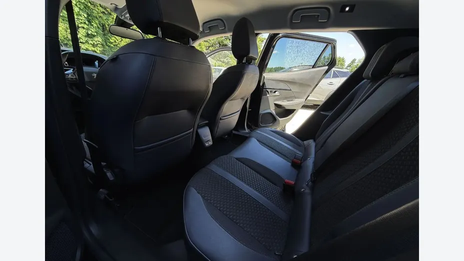 PEUGEOT 2008 -
