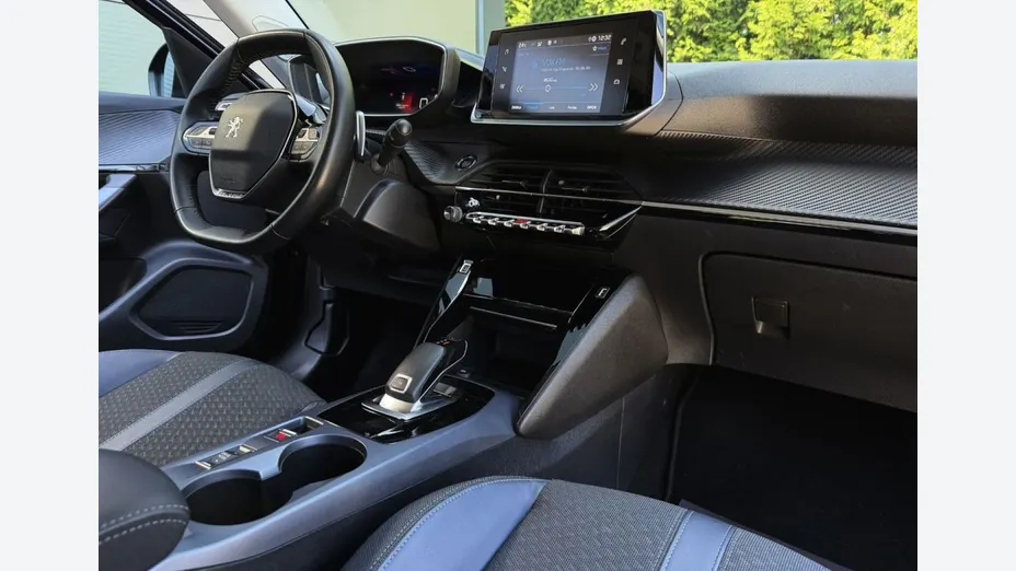 PEUGEOT 2008 -