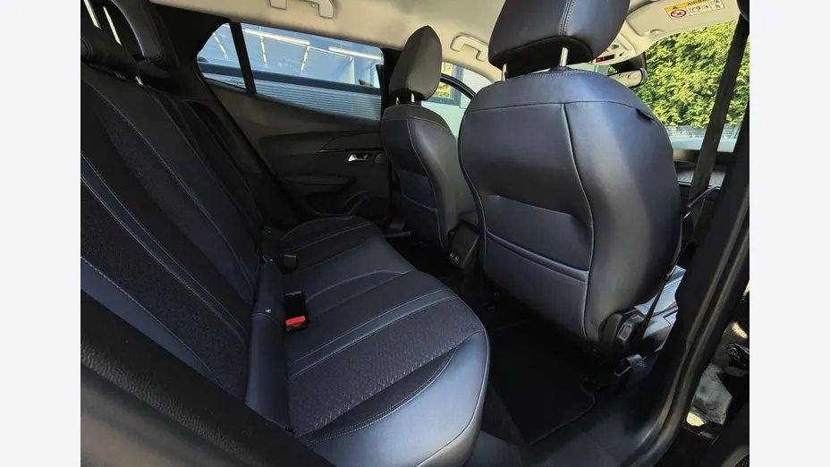 PEUGEOT 2008 -