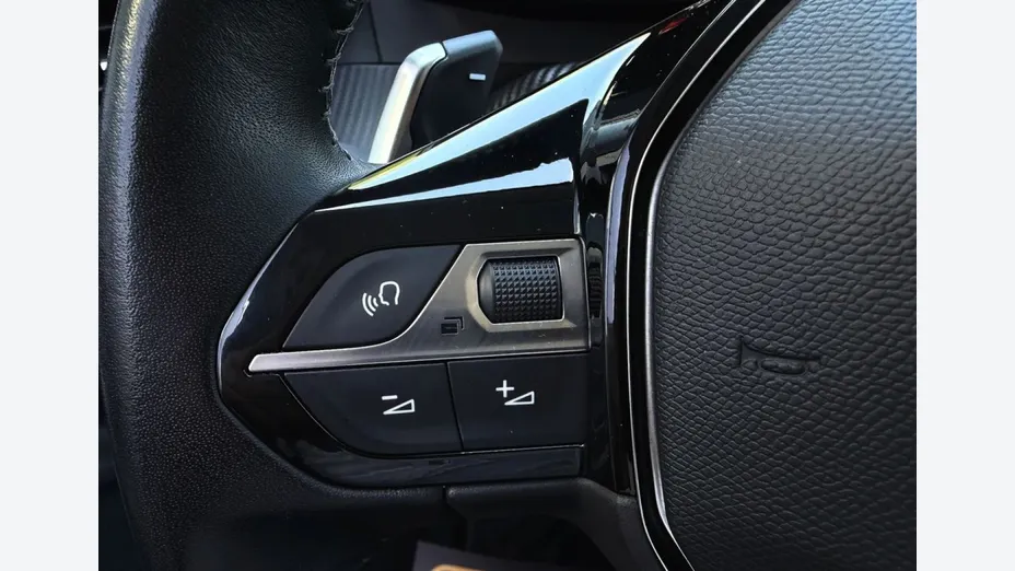 PEUGEOT 2008 -