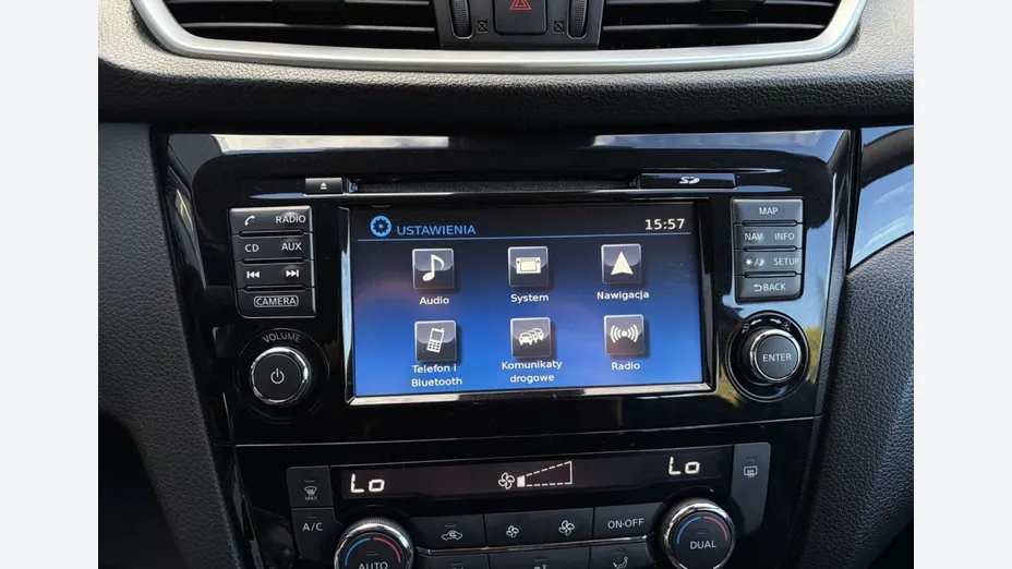 NISSAN Qashqai -