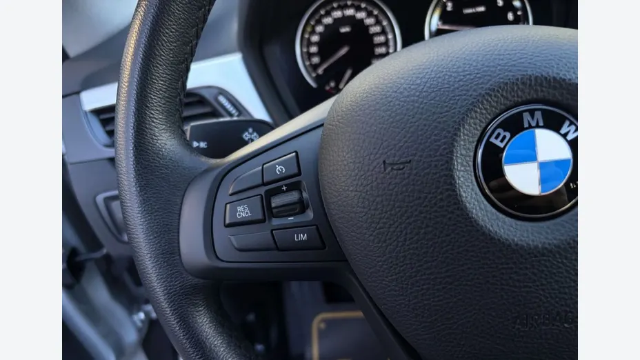 BMW X1 -