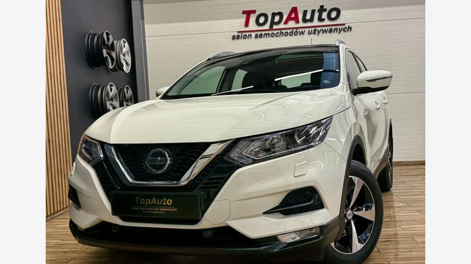 NISSAN Qashqai -