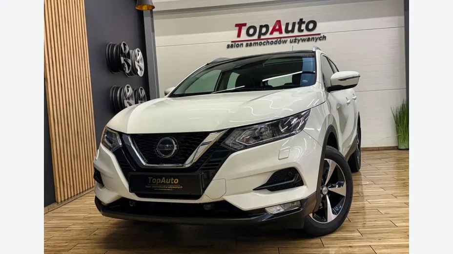 NISSAN Qashqai -