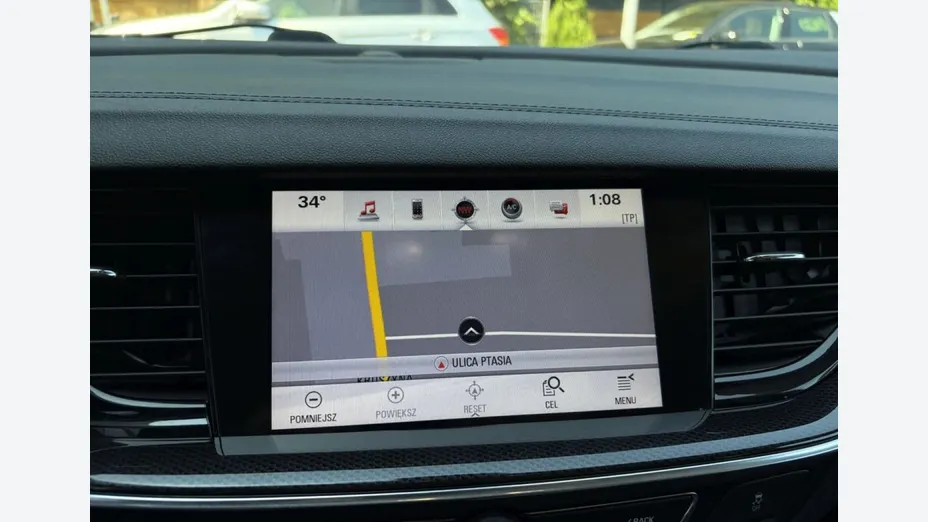 OPEL Insignia -
