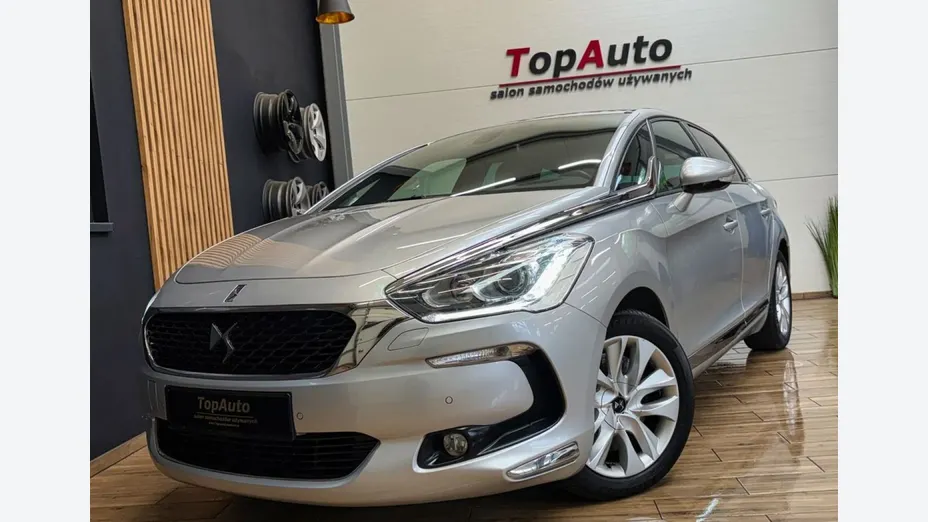 CITROEN DS5 -
