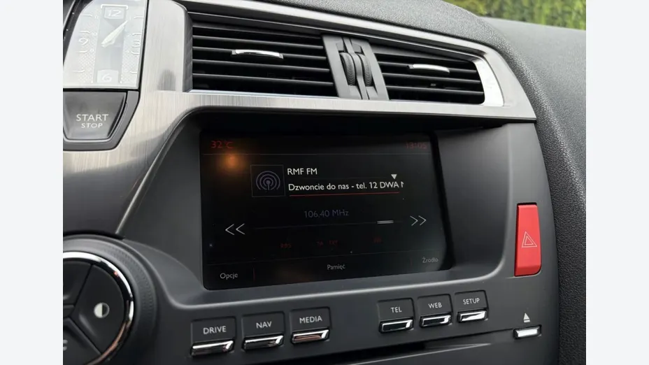CITROEN DS5 -