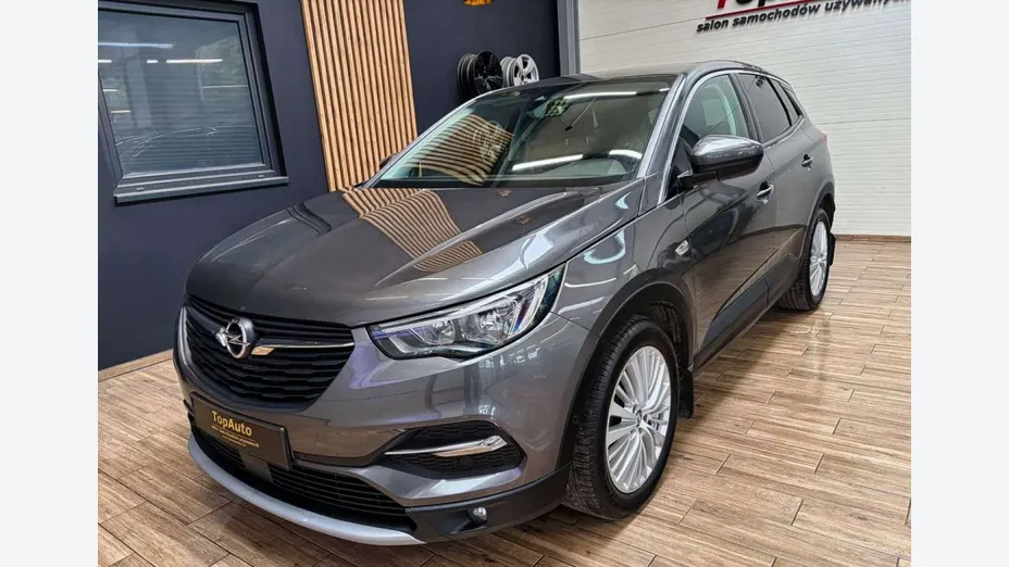 OPEL Grandland X -