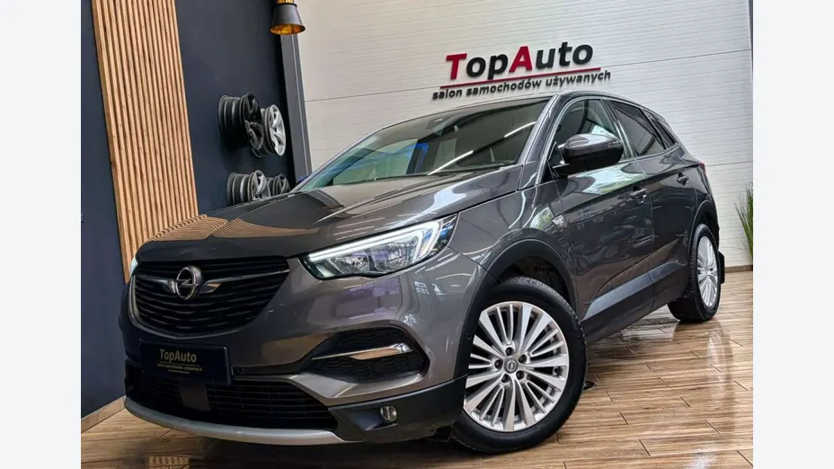 OPEL Grandland X -