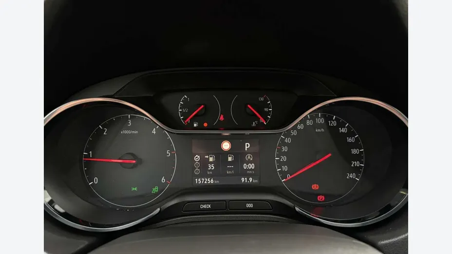 OPEL Grandland X -