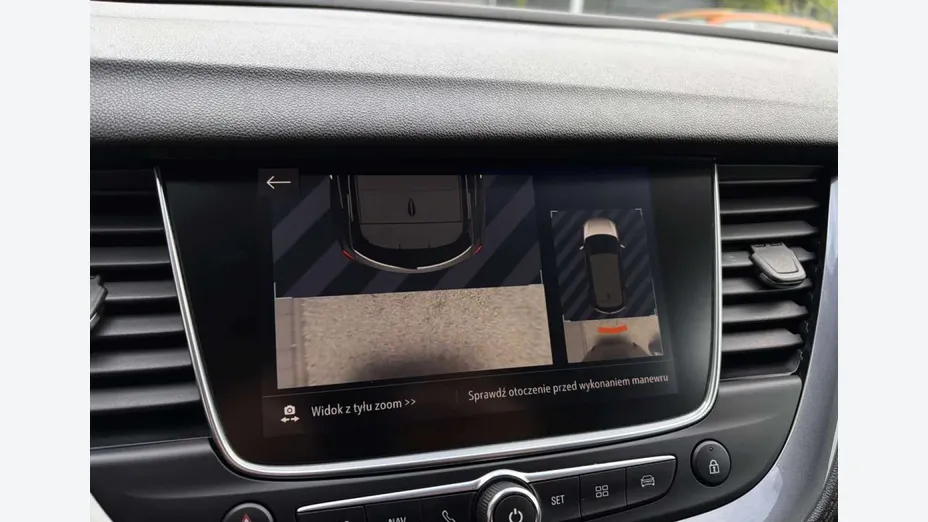 OPEL Grandland X -