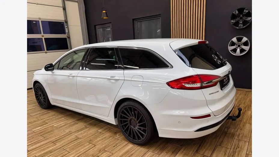 FORD Mondeo -