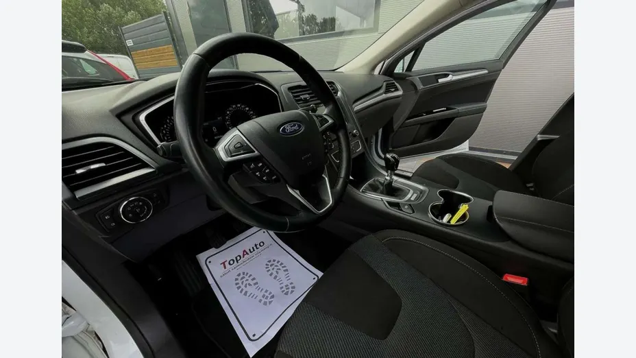 FORD Mondeo -