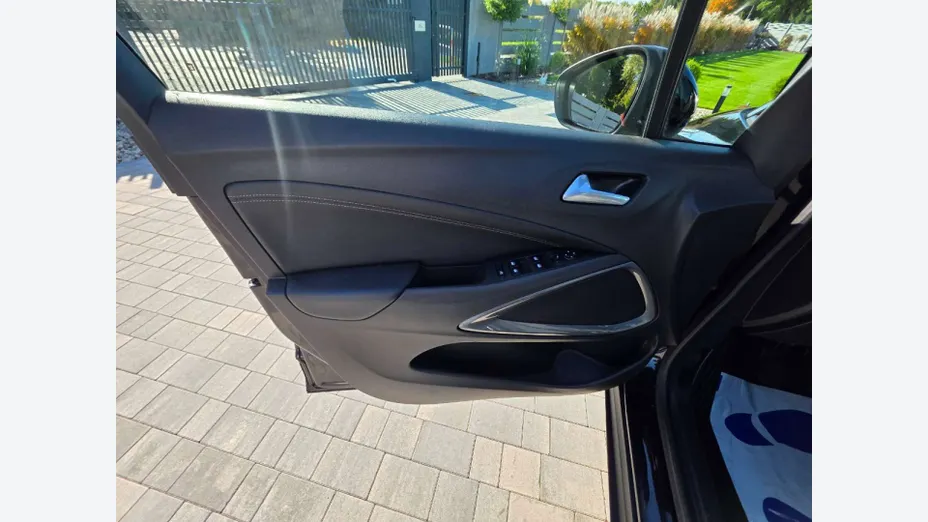 OPEL Crossland -