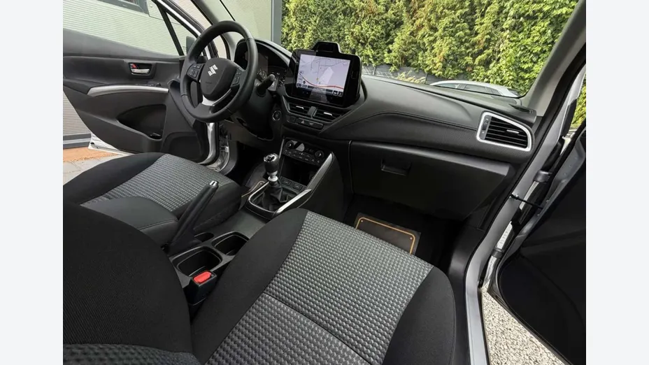 SUZUKI SX4 -