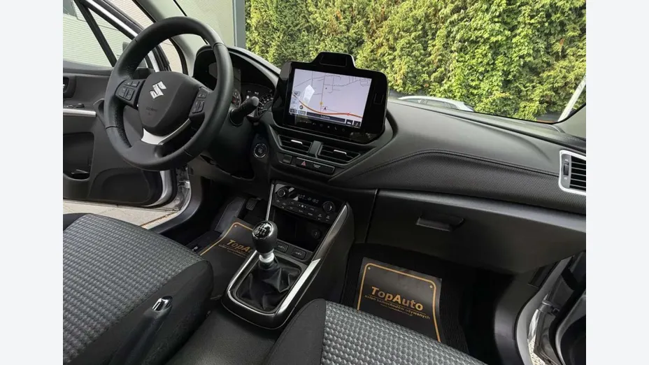 SUZUKI SX4 -