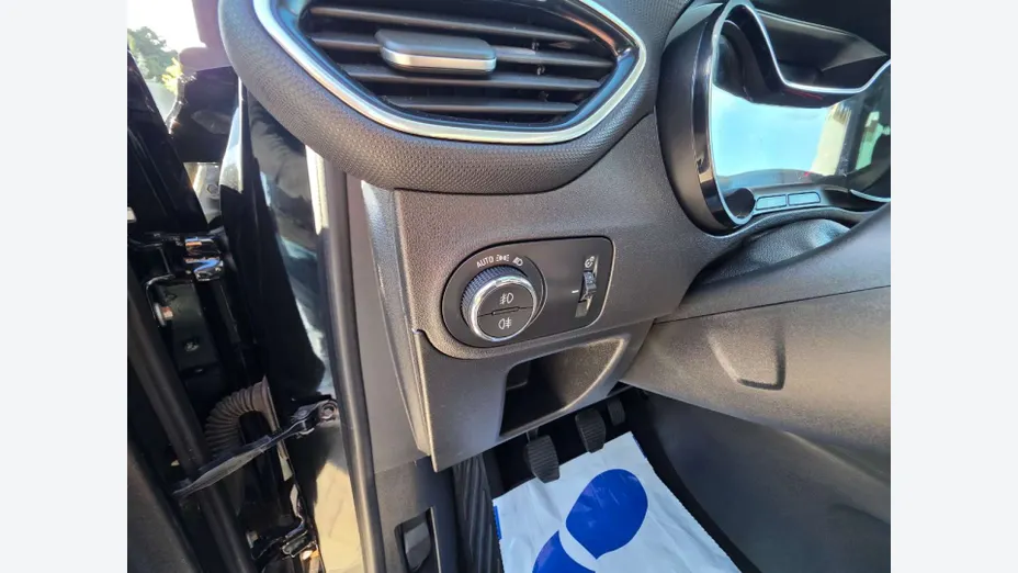 OPEL Crossland -