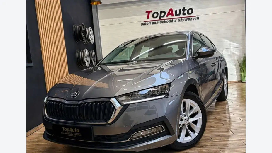 SKODA Octavia -