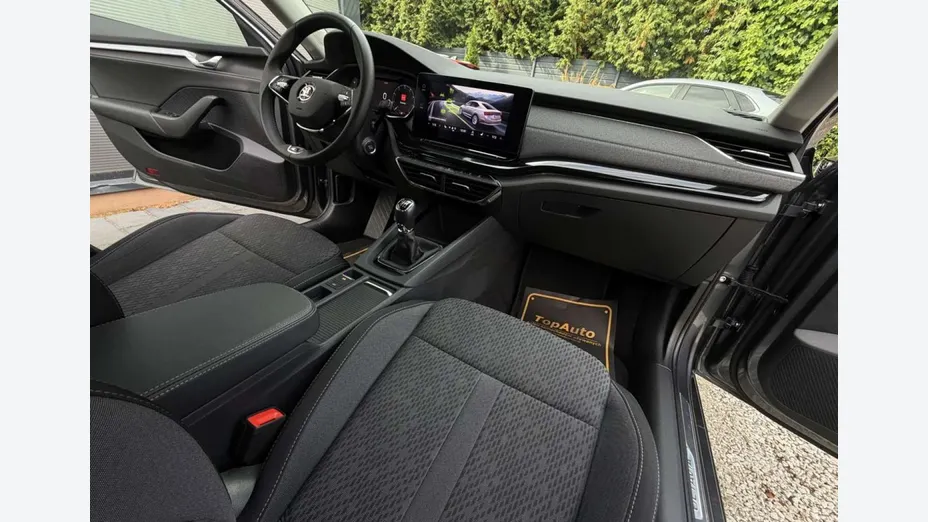 SKODA Octavia -