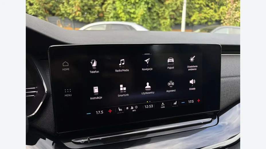 SKODA Octavia -