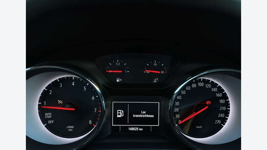 OPEL Insignia -