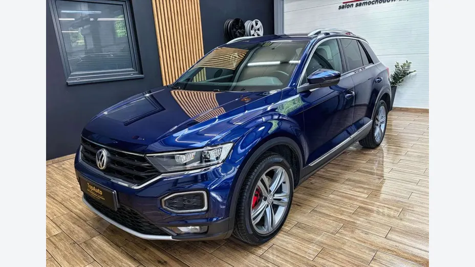 VOLKSWAGEN T-ROC -