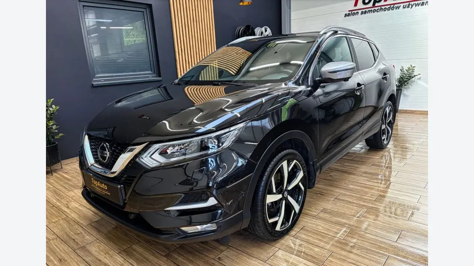 NISSAN Qashqai -