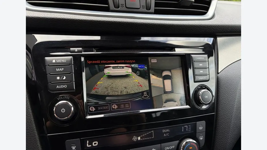 NISSAN Qashqai -