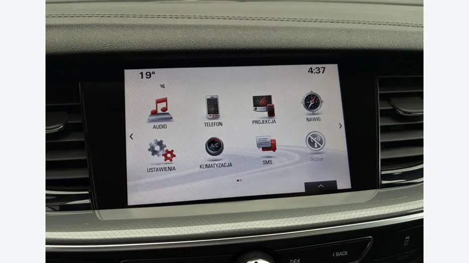 OPEL Insignia -