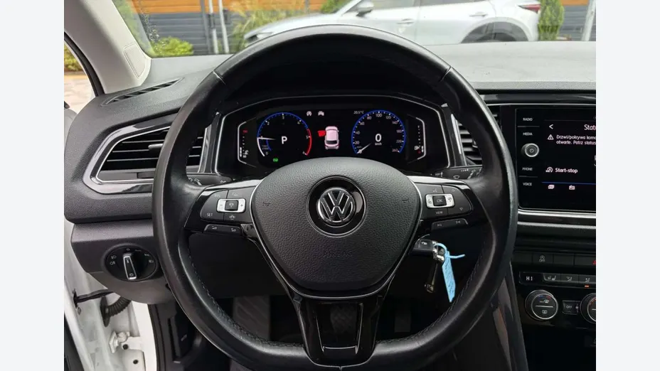 VOLKSWAGEN T-ROC -