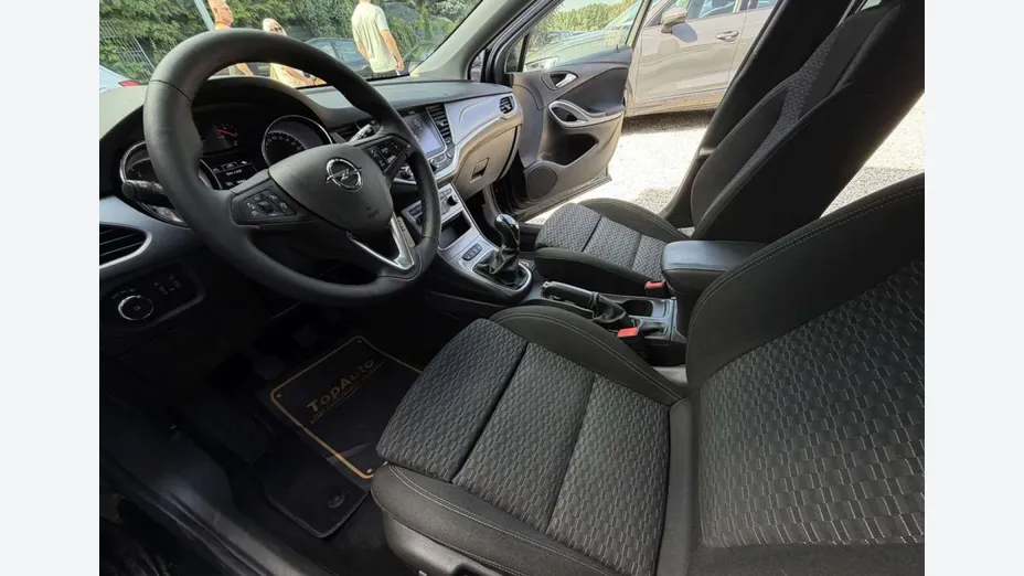 OPEL Astra -