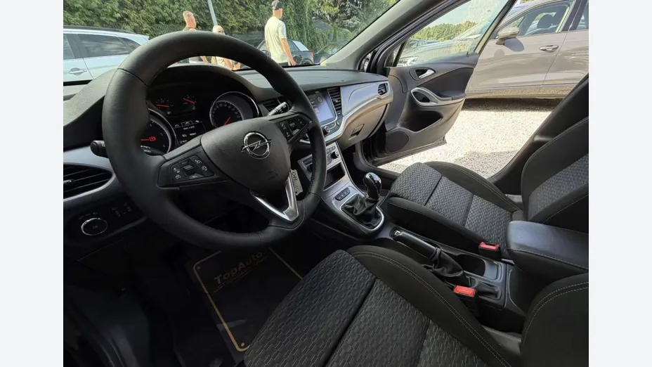 OPEL Astra -