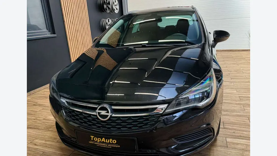 OPEL Astra -