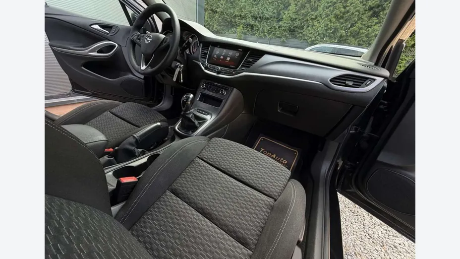 OPEL Astra -