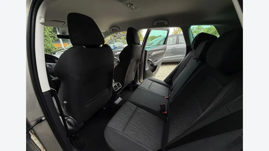 SKODA Karoq -