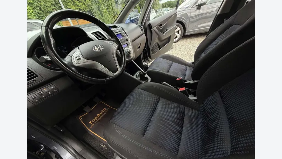 HYUNDAI ix20 -
