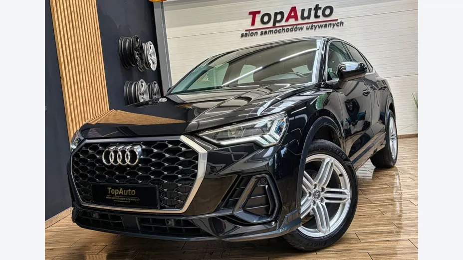 AUDI Q3 Sportback -