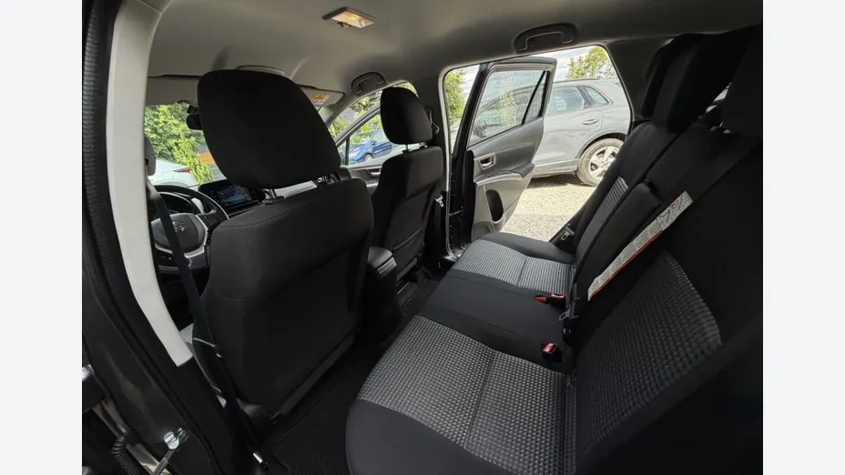 SUZUKI SX4 -
