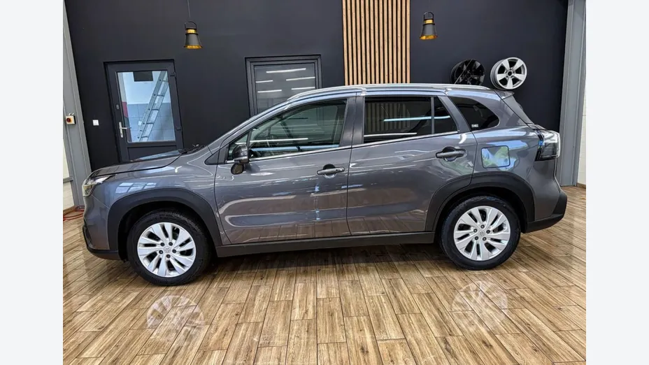 SUZUKI SX4 -