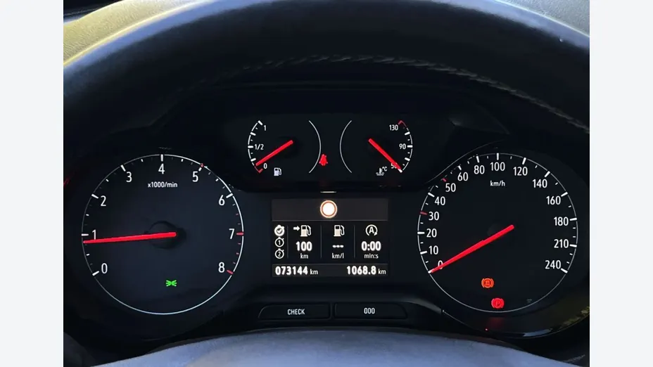 OPEL Grandland X -