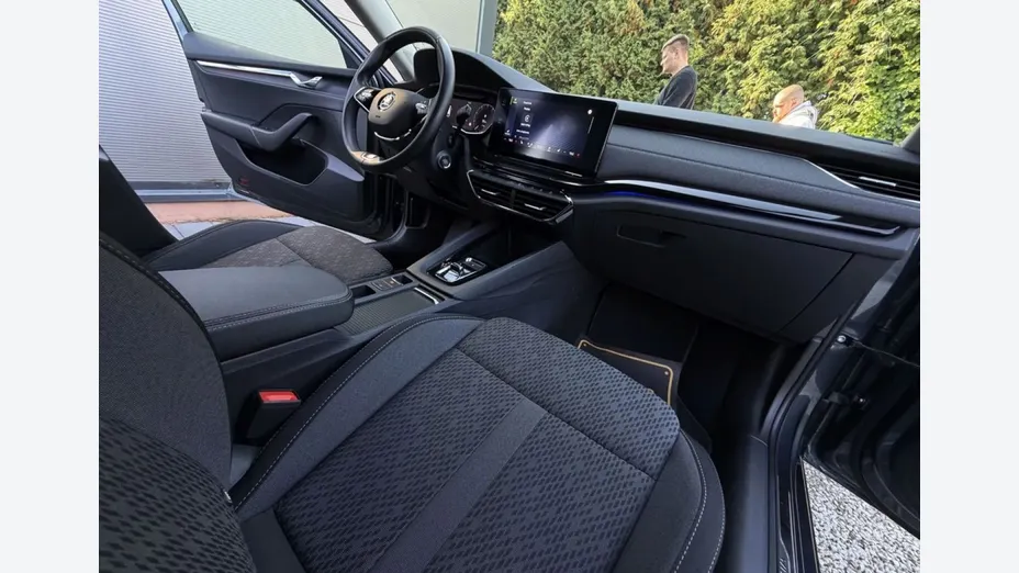 SKODA Octavia -