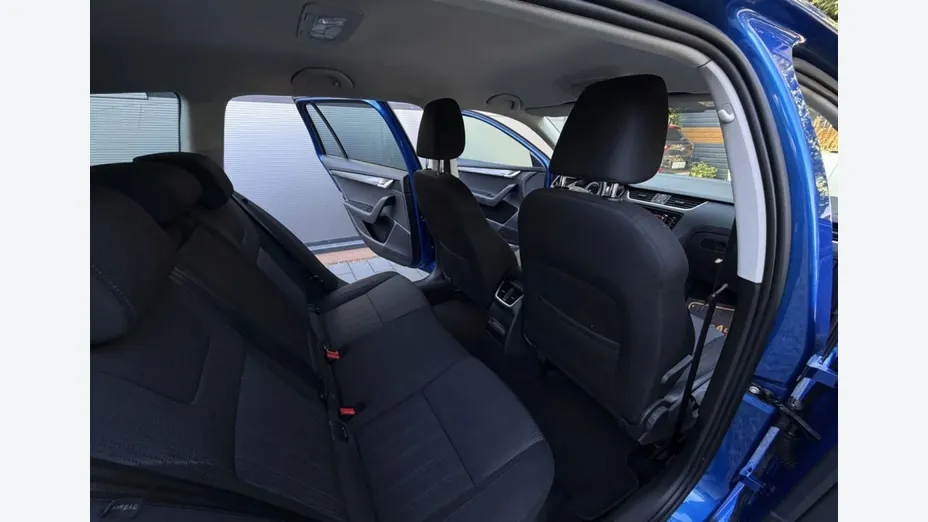 SKODA Octavia -