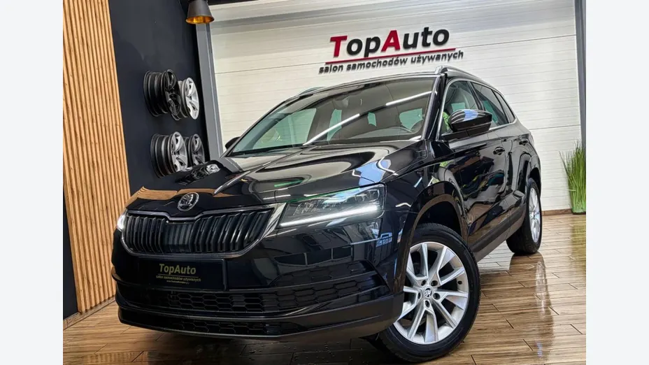 SKODA Karoq -