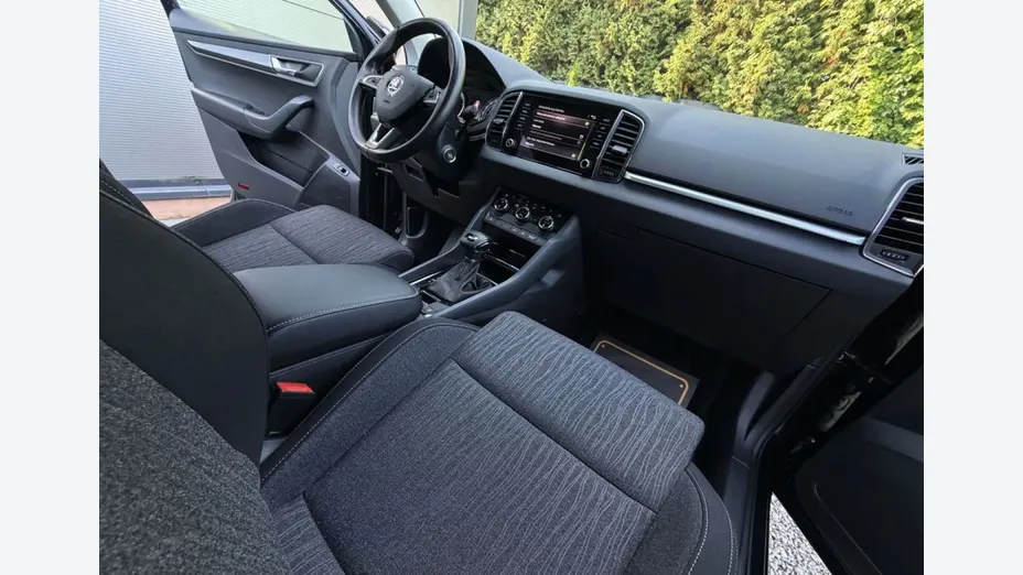 SKODA Karoq -