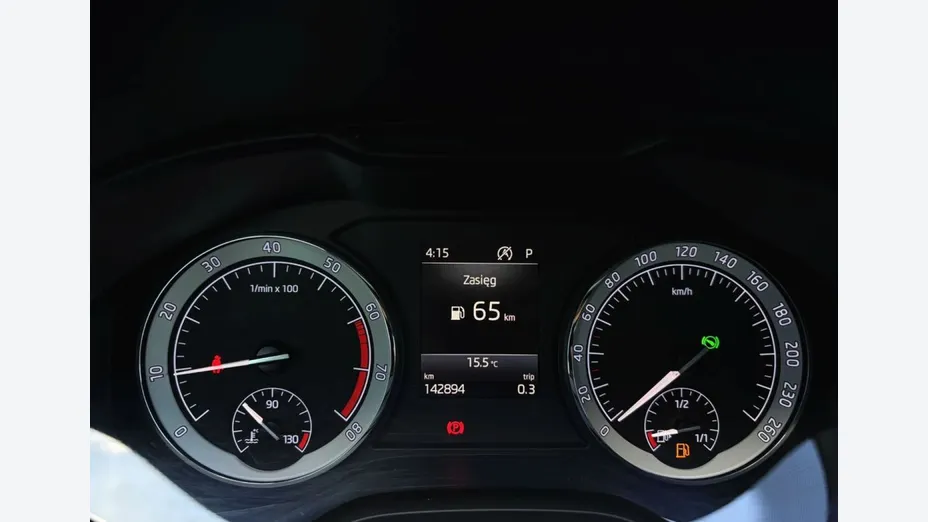 SKODA Karoq -