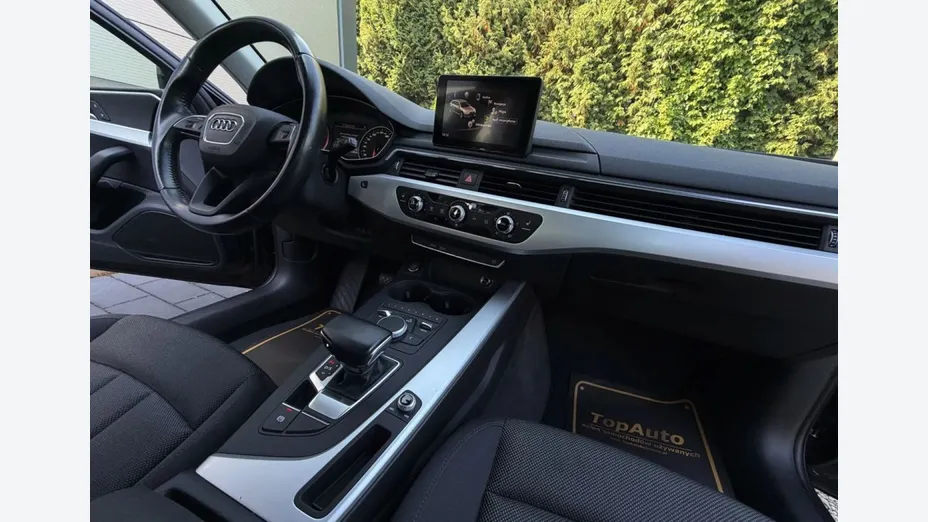 AUDI A4 Avant -